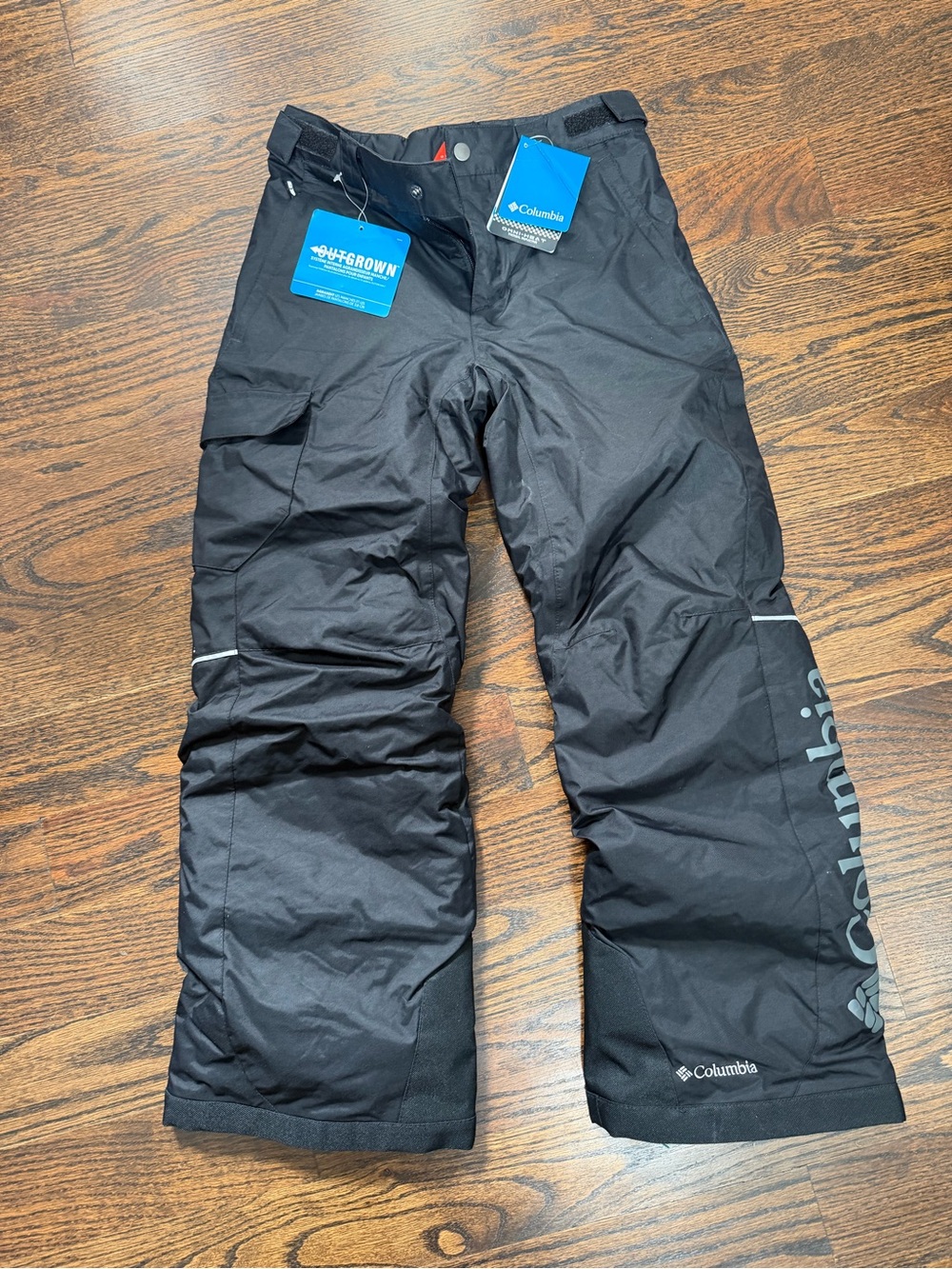 Columbia youth outgrown adjustable Black Snow/Ski Pants. Size medium